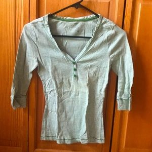 Old navy comfy v neck